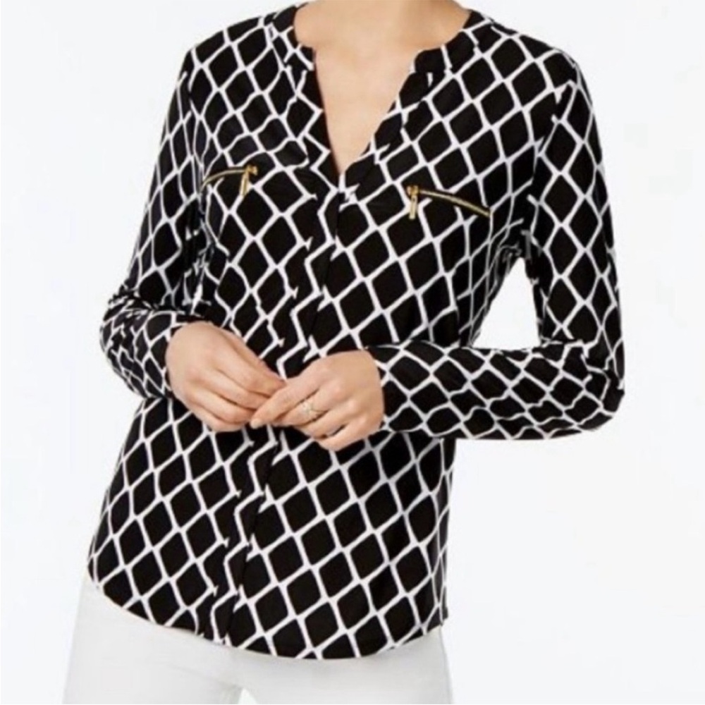 NWOT-INC International Concepts Black/White Geometric Blouse Gold Zipper
Accents